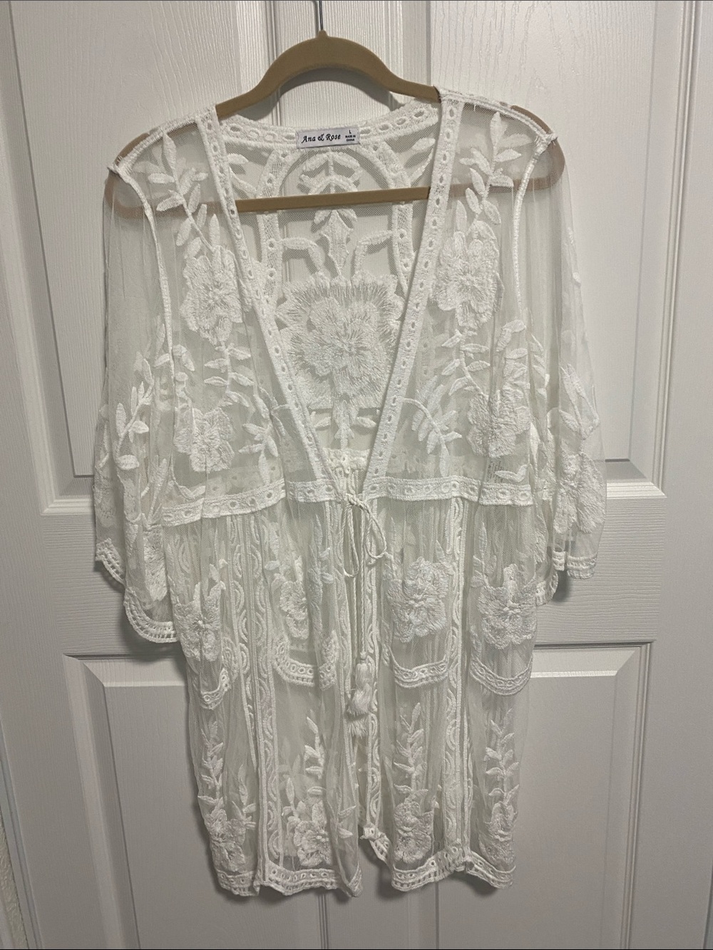 Ana Rose White Sheer Floral Embroidered Duster/Swim Coverup